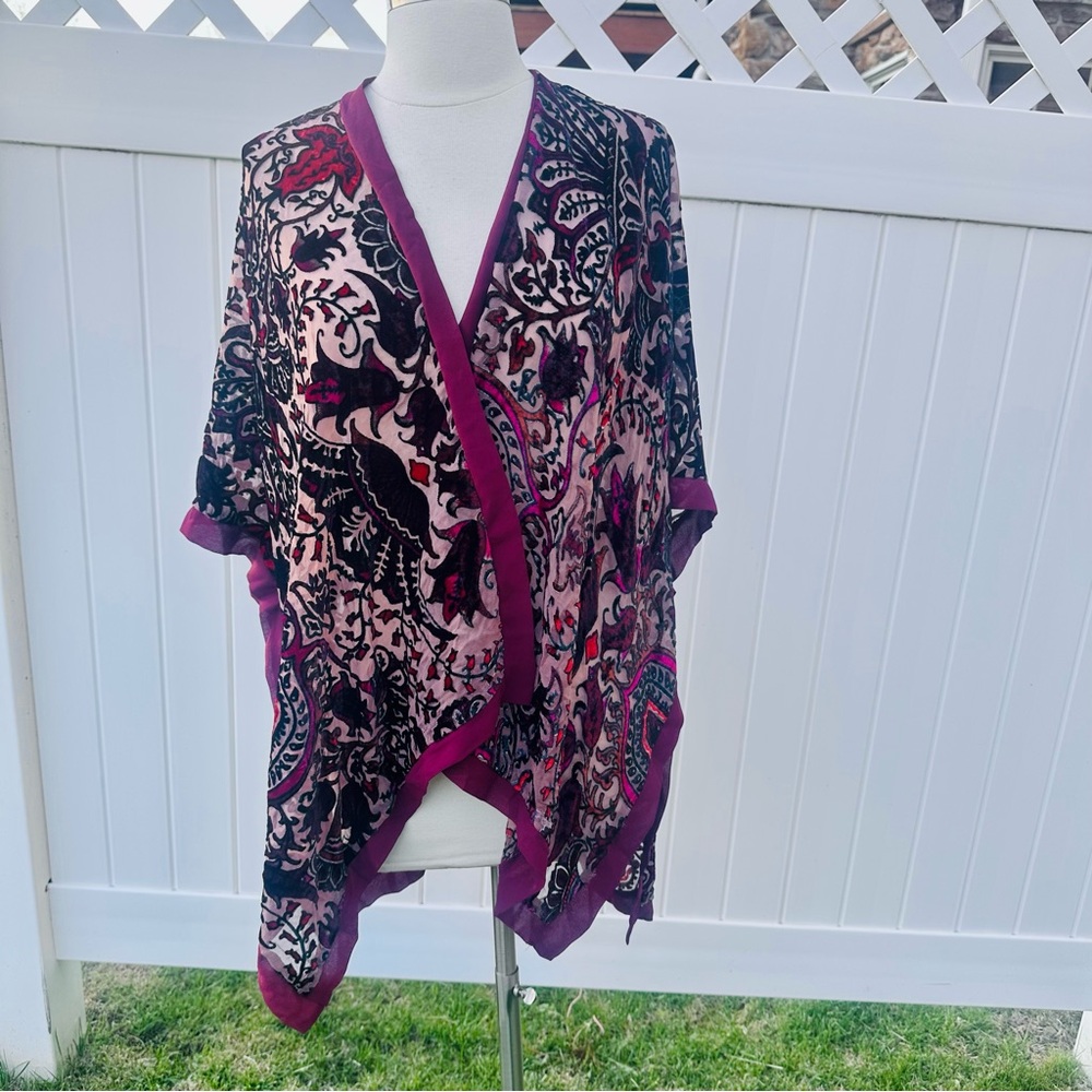 Soft Surroundings Velvet Wine Paisley Topper Kimono - Picture 3 of 16